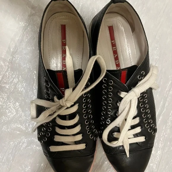 Prada Black and White Women's Sneakers - Picture 3 of 15